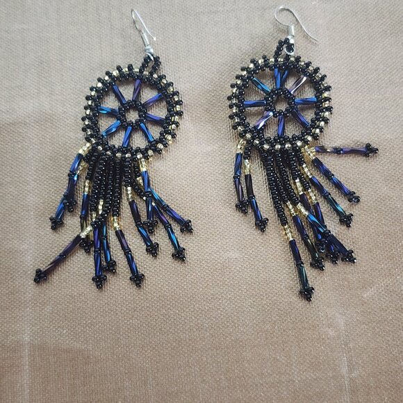 Handmade Beaded Chandelier Shepard's Hook Earrings Black Iridescent and Gold 4" - Picture 11 of 16